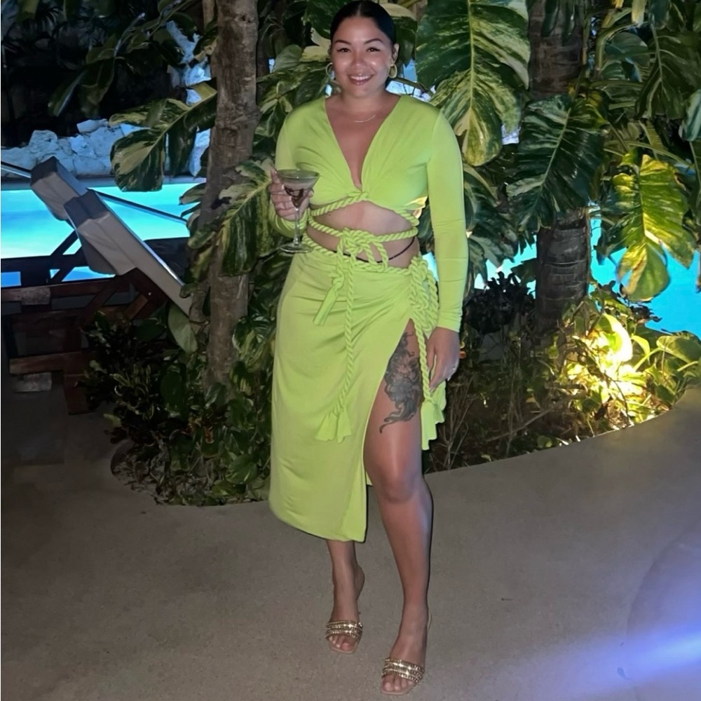 Two piece lime skirt set